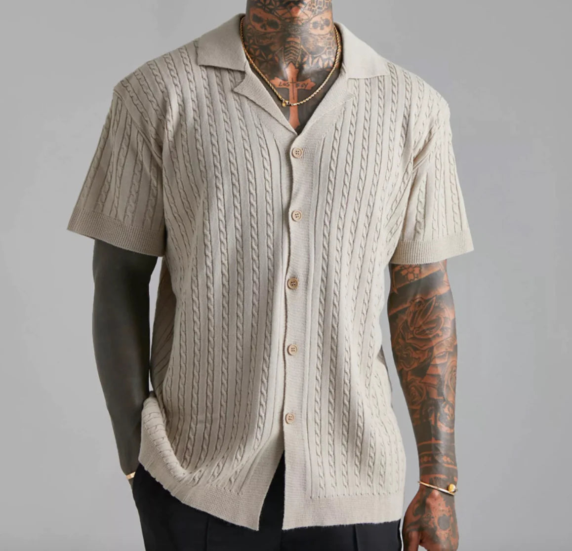 Men's Short-Sleeved Knitted Button-Up Shirt